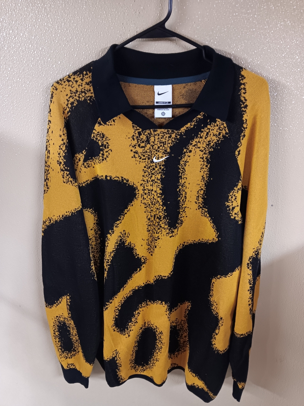 Nike Black & Mustard Abstract Collared Sweater